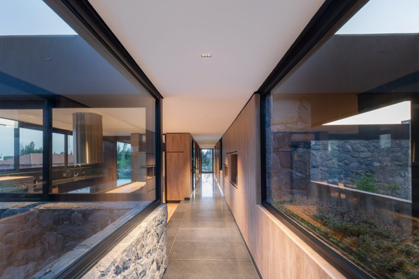 Casa Mono by Patio Estudio