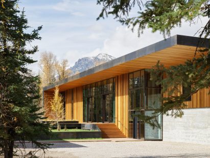 The Riverbend house