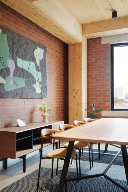 Meeting room in The Department Store Studios by Squire and Partners
