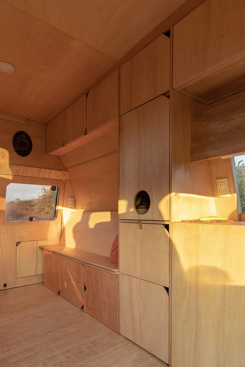 Dodo Van by Juan Alberto and Andrade Maria Jose
