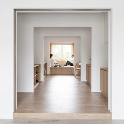 One/Split House by Air Studio