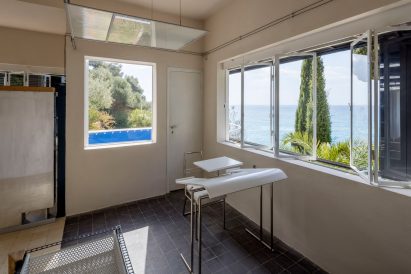 Eileen Gray writing desk