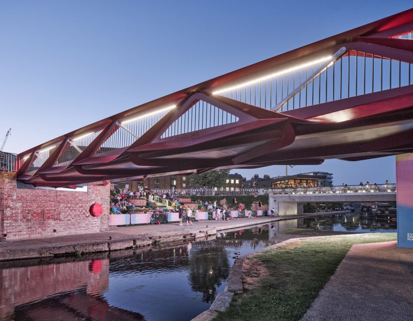 Esperance Bridge night view