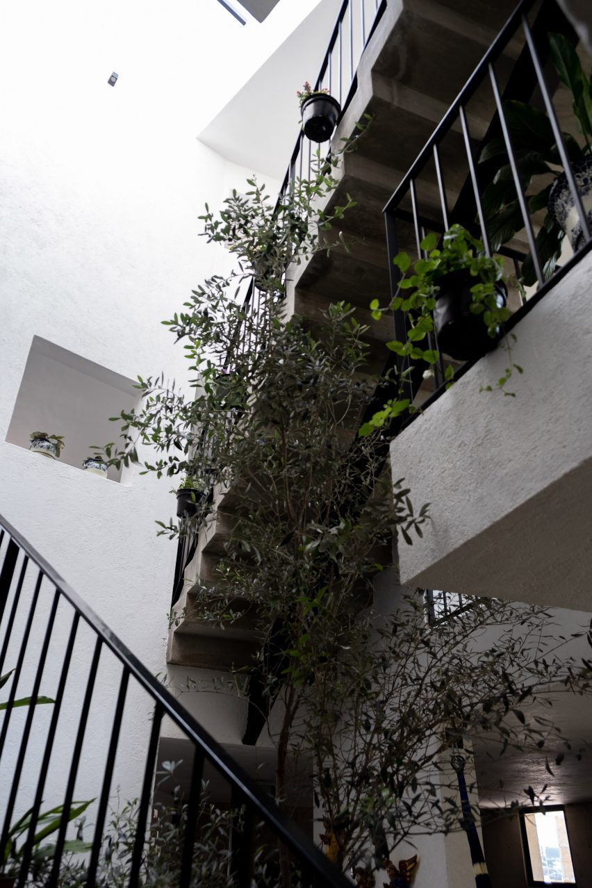 Frame House by Gestalt Associates
