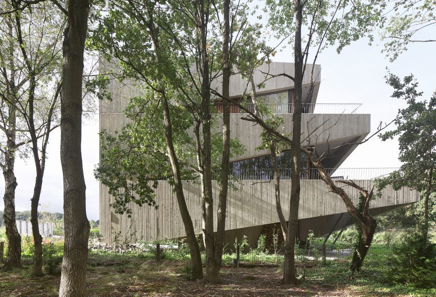 House N-DP in Mechelen, Belgium, by Graux & Baeyens