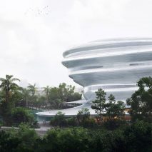 A cloud-like museum