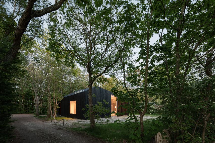 Holiday Home by Orange Architects in Texel