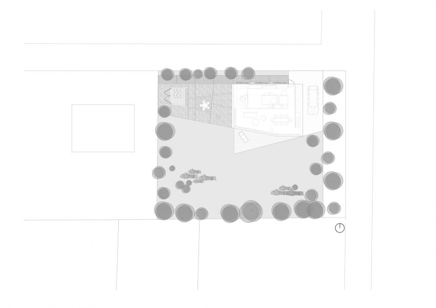 Holiday Home by Orange Architects site plan