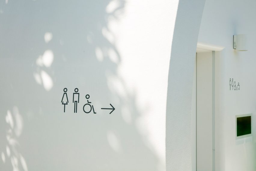 Tokyo Toilet by Kazoo Sato