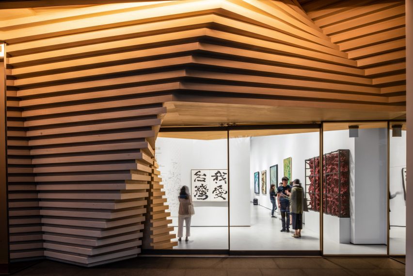 Whitestone Gallery Taipei by kengo Kuma