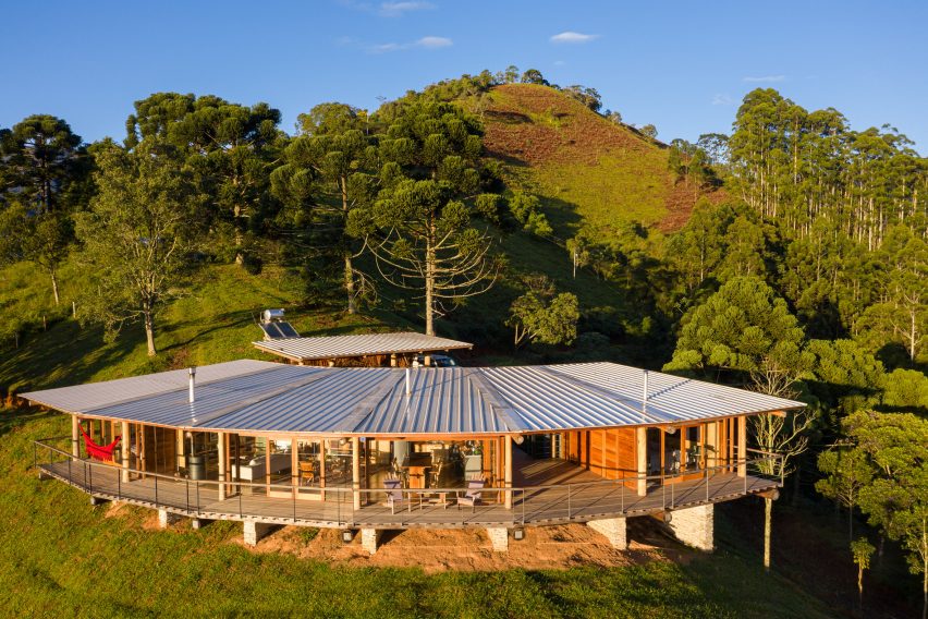 Gui Paoliello Morro Cavado House Brazil