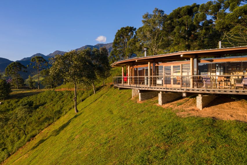 Gui Paoliello Morro Cavado House Brazil