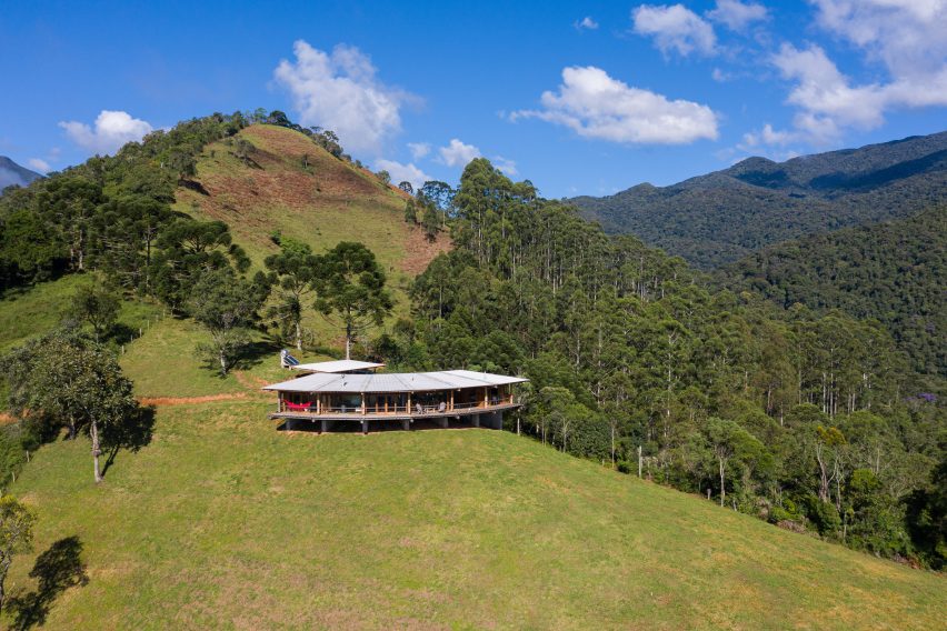 Gui Paoliello Morro Cavado House Brazil