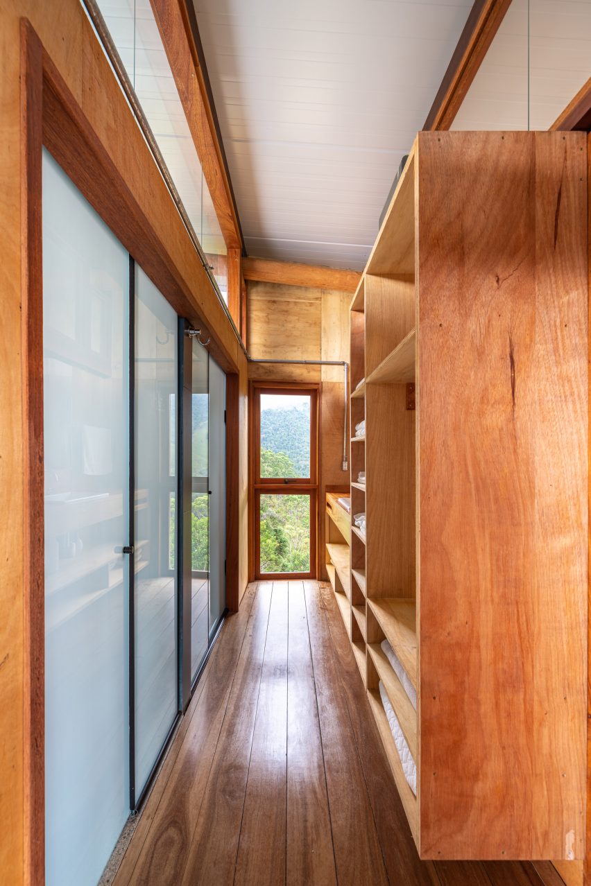 Gui Paoliello Morro Cavado House Brazil