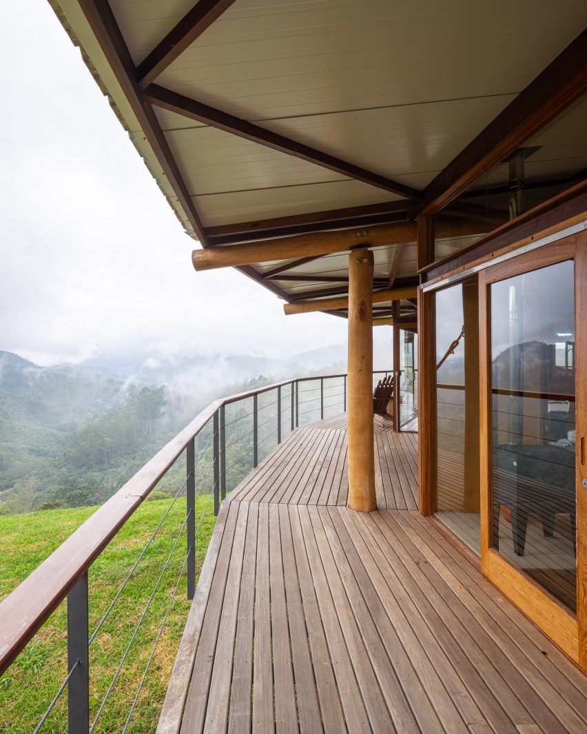 Gui Paoliello Morro Cavado House Brazil