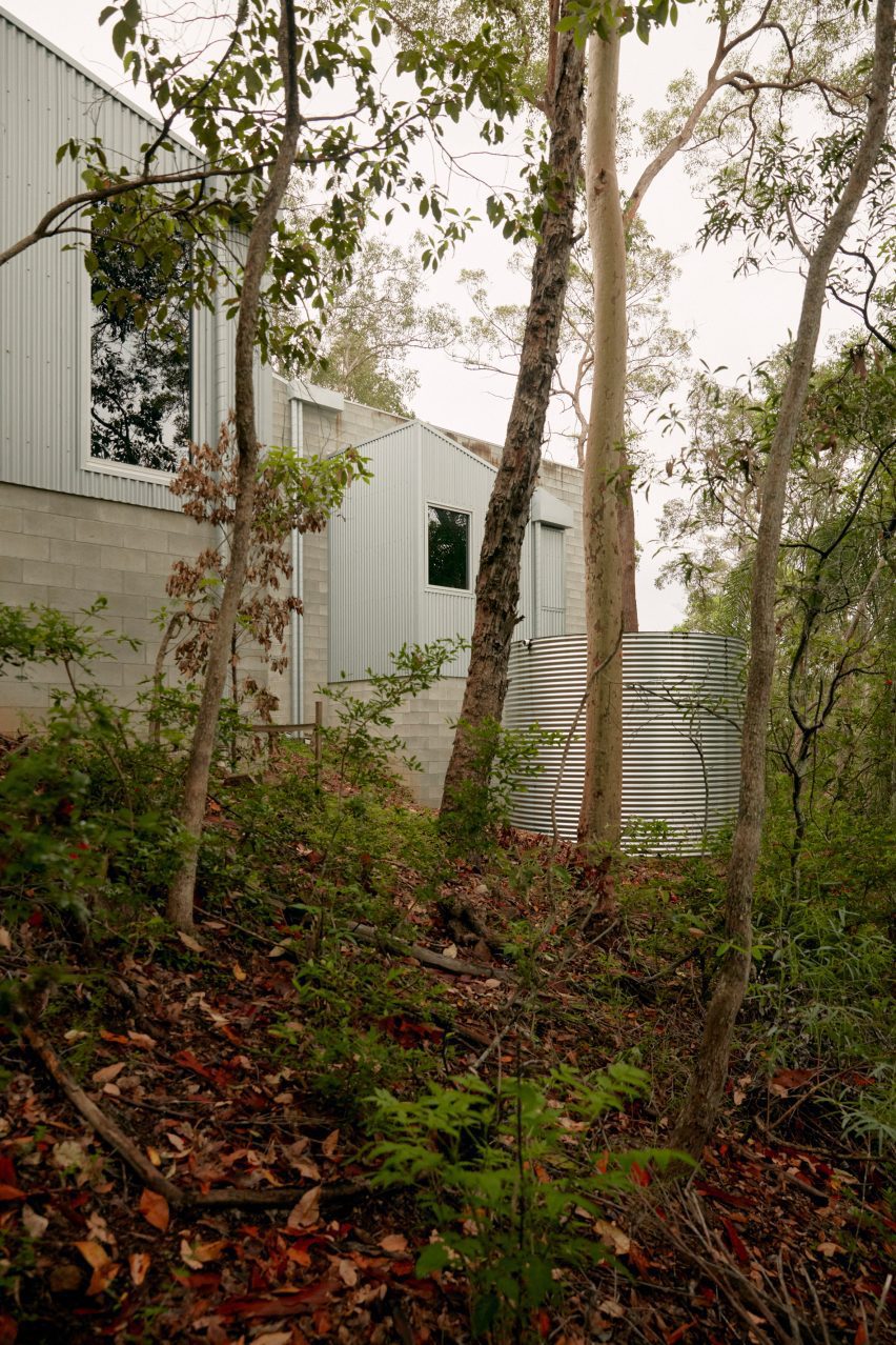 Mt Coot-Tha House by Nielsen Jenkins