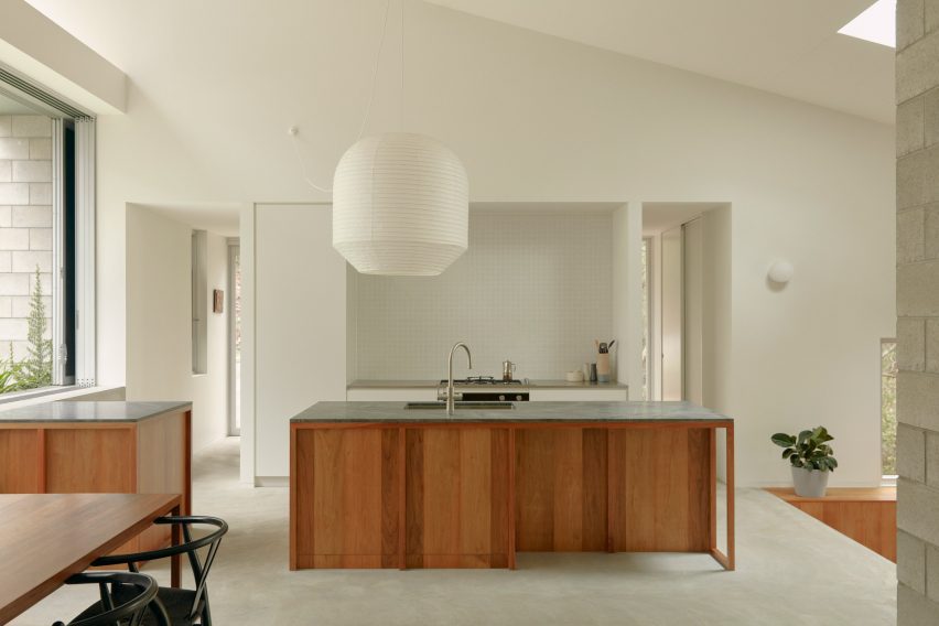 Mt Coot-Tha House by Nielsen Jenkins