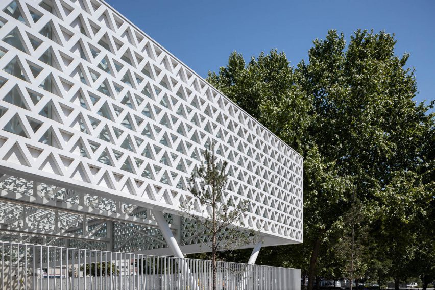 municipal market famalicao has a tiled exterior