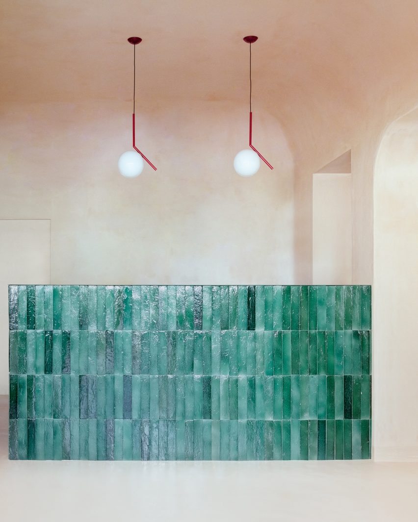 Myrto pizzeria by Studio Wok