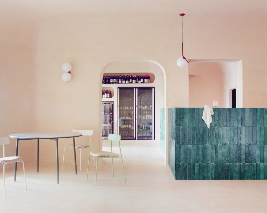 Myrto pizzeria by Studio Wok