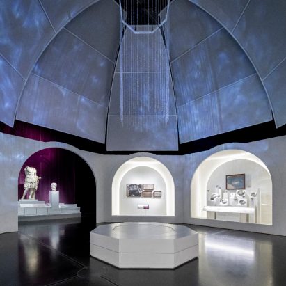Nero: the Man Behind the Myth by Drinkall Dean and lombaert studio