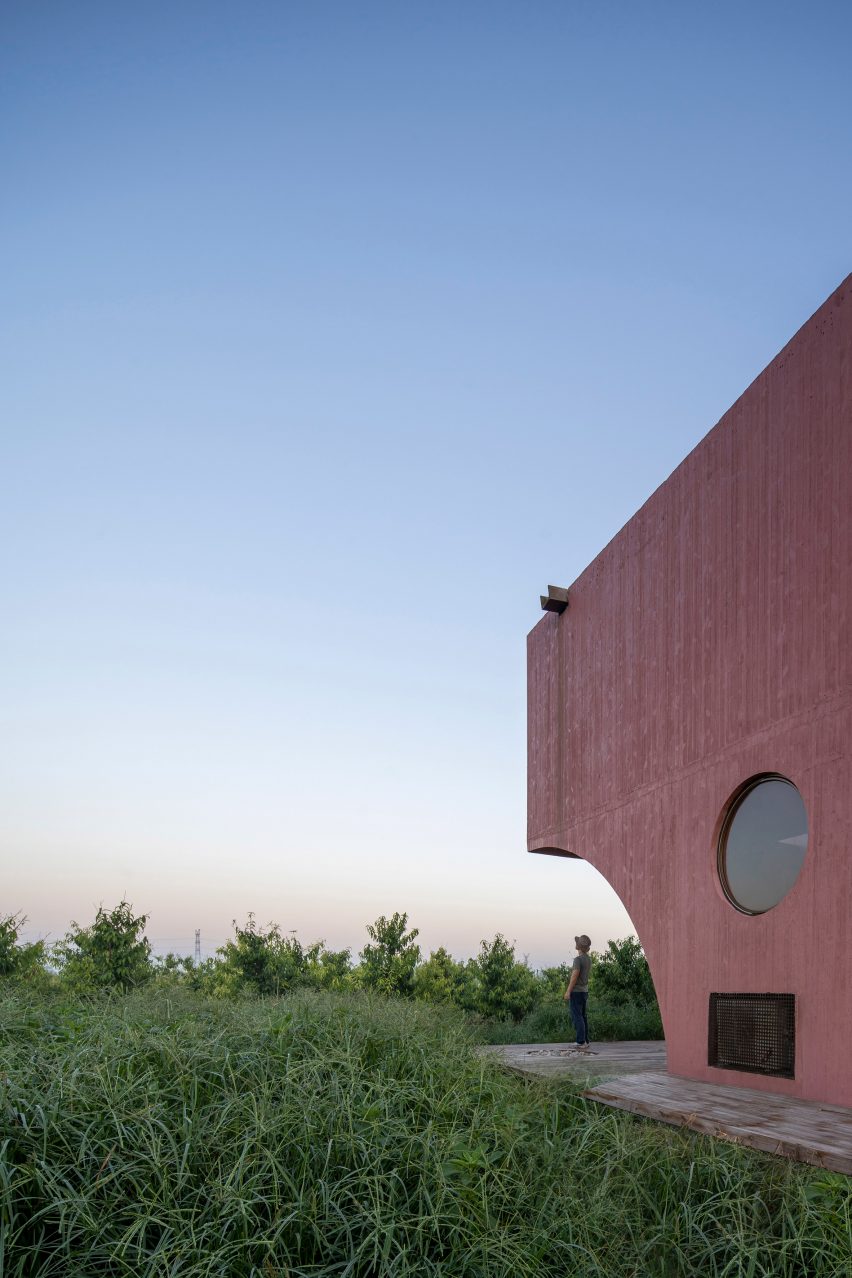 A pink concrete pavilion