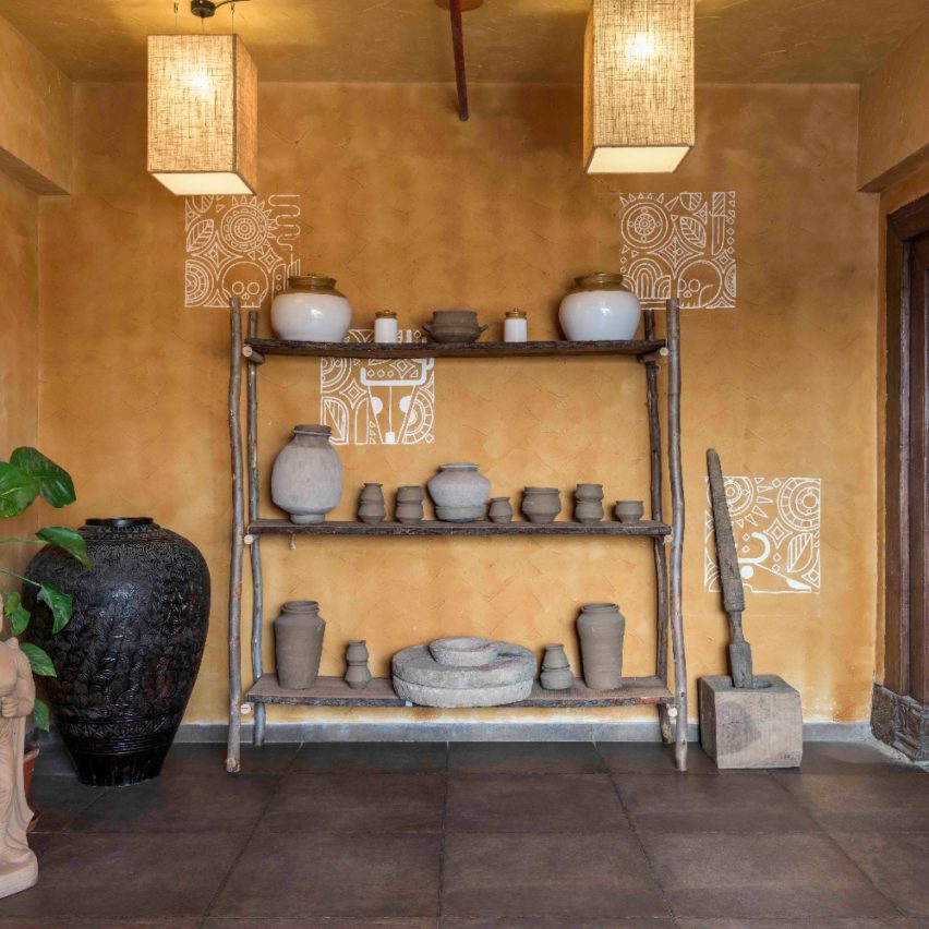 Mitti ke Rang (Clay and colour of clay)