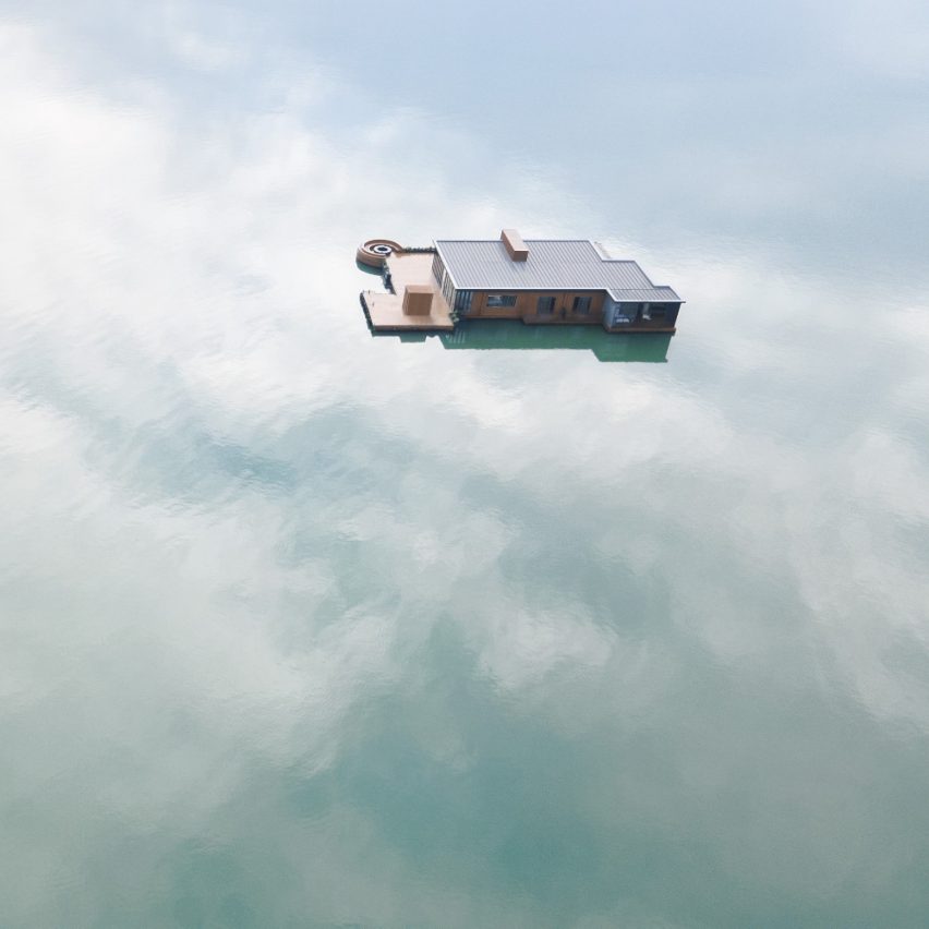 Hi Sea Floating Hotel