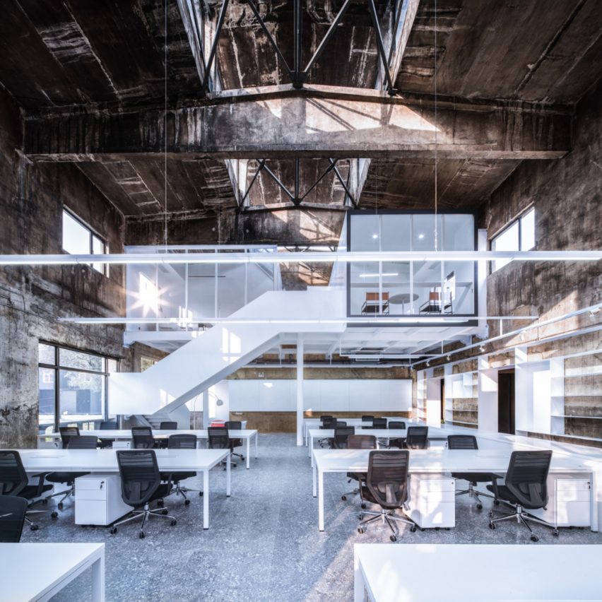 UAO Power Office
