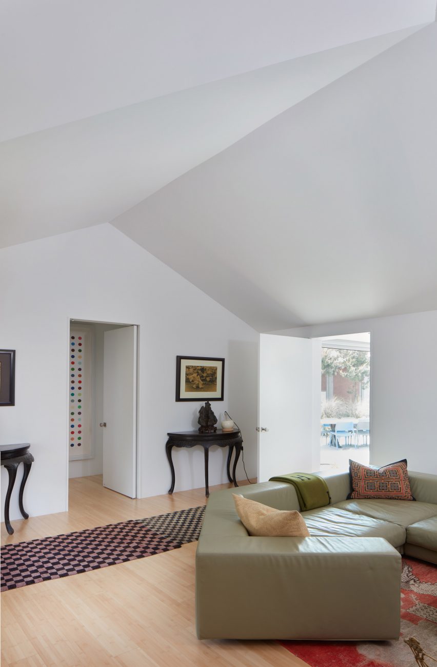 The living room at Salt Point Residence
