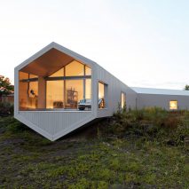 Salt Point Residence by Reddymade and Ai Weiwei