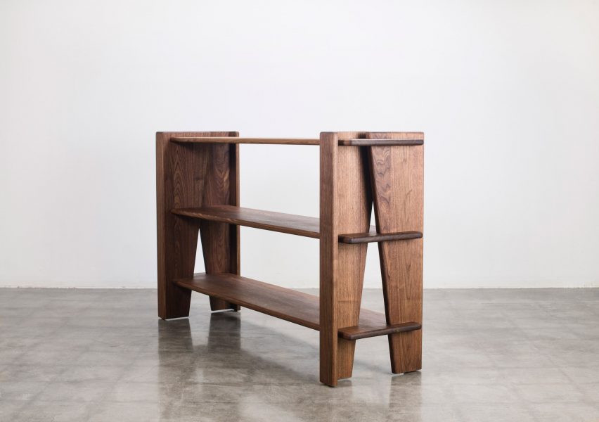 Walnut wood with divided side panels