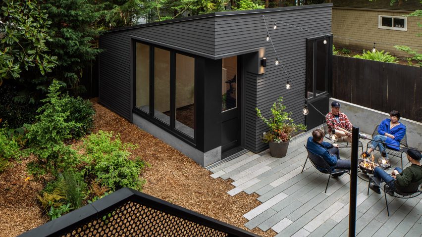 Shed-O-Vation in a garden in Seattle