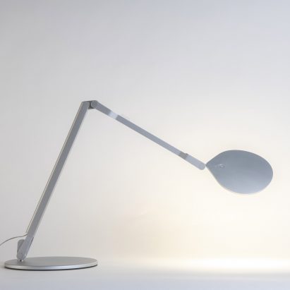 Splitty Reach light by Kenneth Ng and Edmund Ng for Koncept