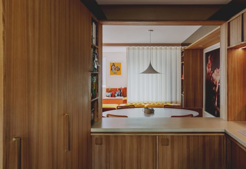 Studio Hagen Hall 1970s-style townhouse