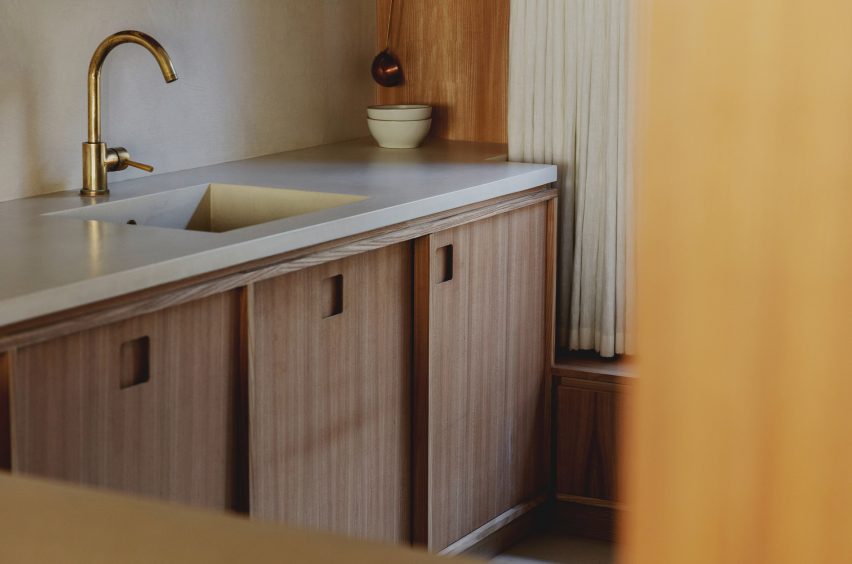 Studio Hagen Hall 1970s-style townhouse
