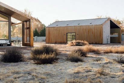 Studio Upwall Architects designed the project