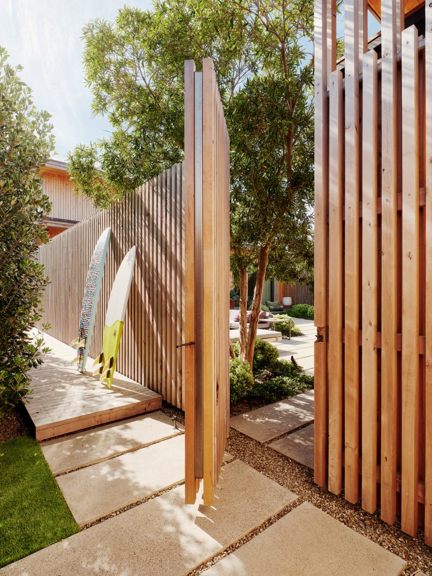 Surf House by Feldman Architecture