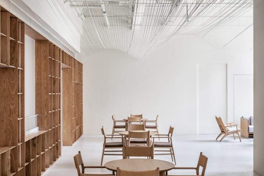 The Glade Bookstore in Chongqing by HAS Design and Research