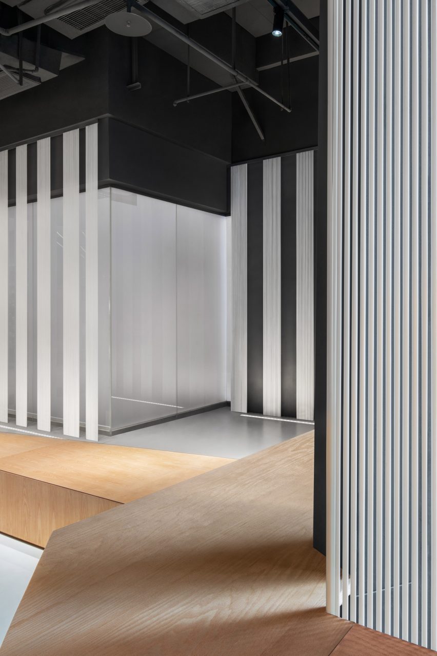 The Glade Bookstore in Chongqing by HAS Design and Research