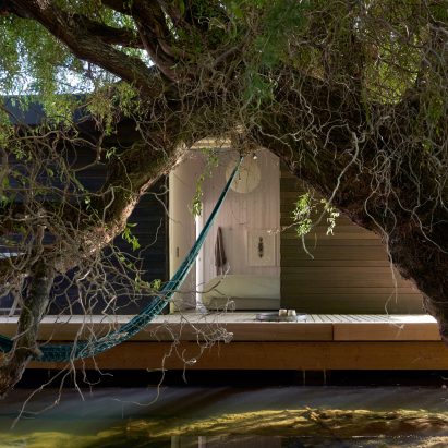 Portage Bay Float Home by Studio DIAA