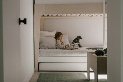 A bunkbed in the children's bedroom