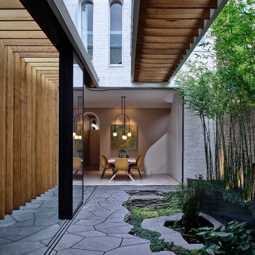 dezeen-awards-2021-shortlisted-fitzroy-bridge-house