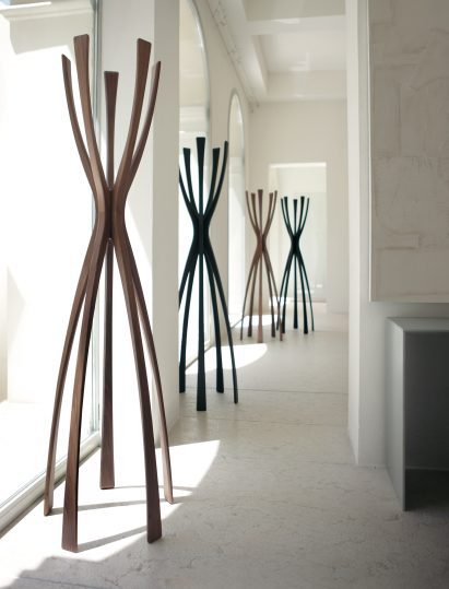 A photograph of a wooden sculpture