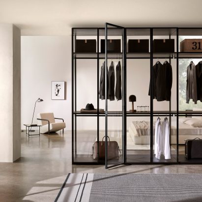 Storage Black Sugi closet by Piero Lissoni for Porro
