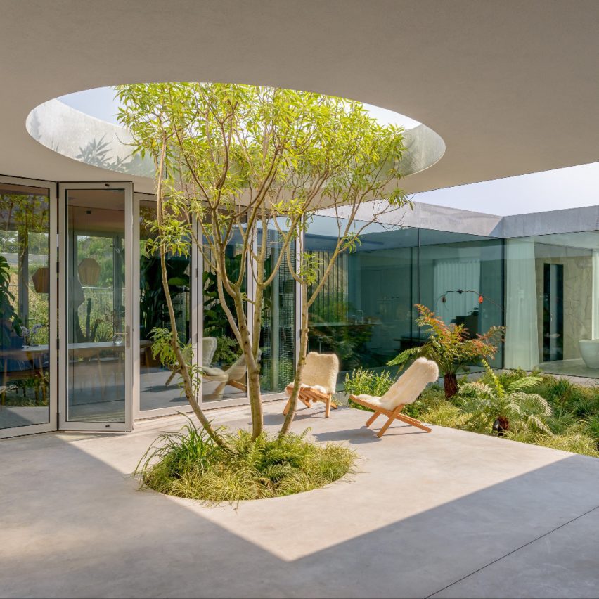 dezeen-awards-2021-shortlisted-villa-fifty-fifty