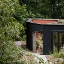 Bazel brick house by Bovenbouw Architectuur