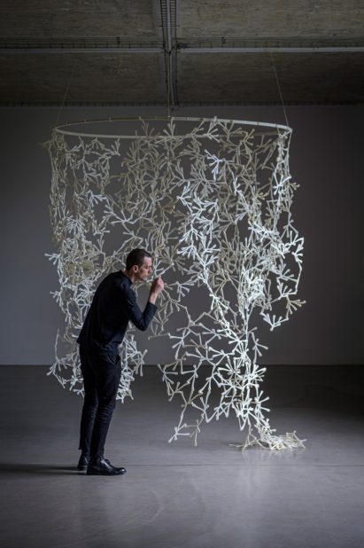 BreaZea room divider