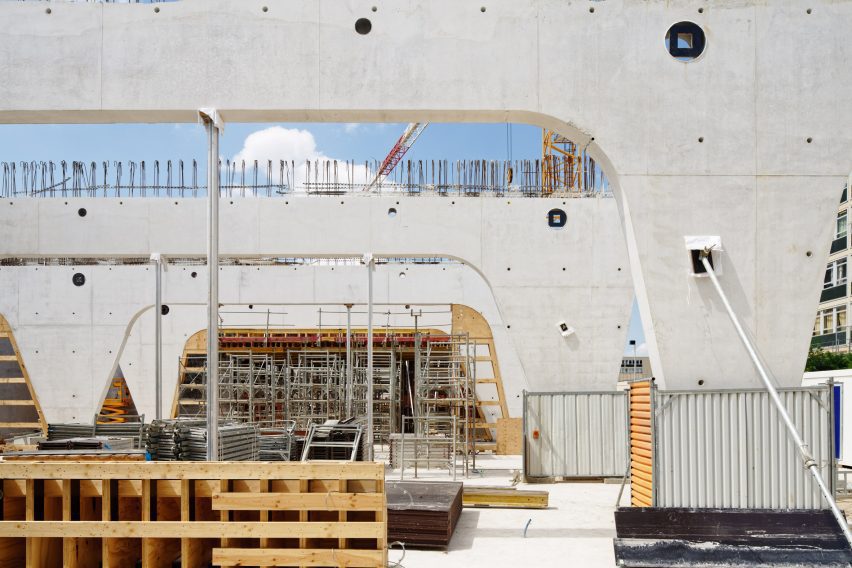 Contemporary International Resource Library by Bruno Gaudin Architectes