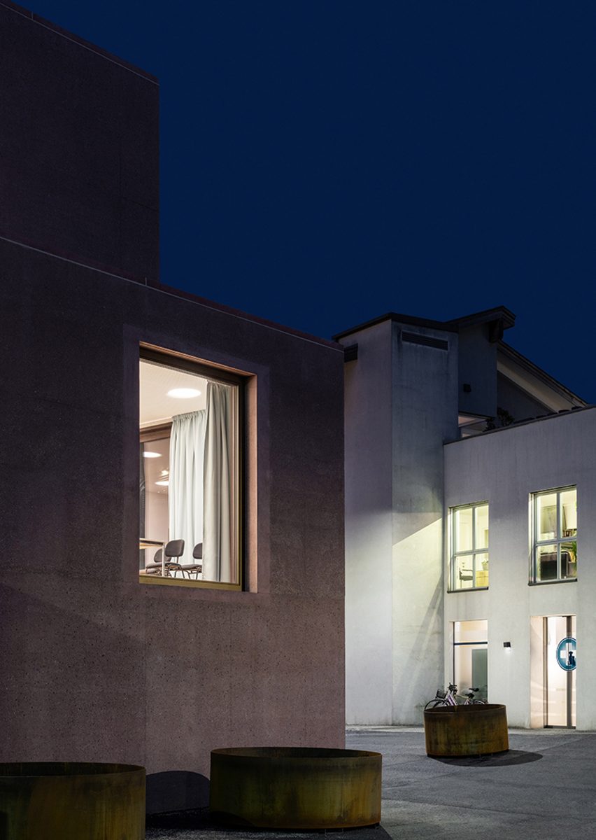 Carlana Mezzalira Pentimalli has completed a music school in Bressanone, Italy,